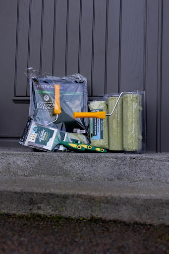 fleetwood paint brushes and rollers