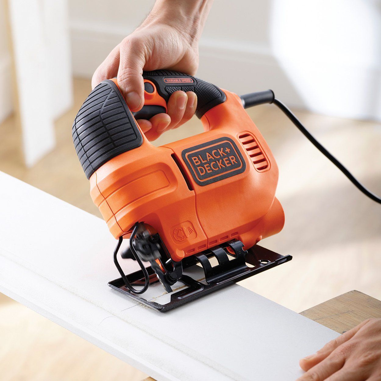 Electric outlet jigsaw woodies