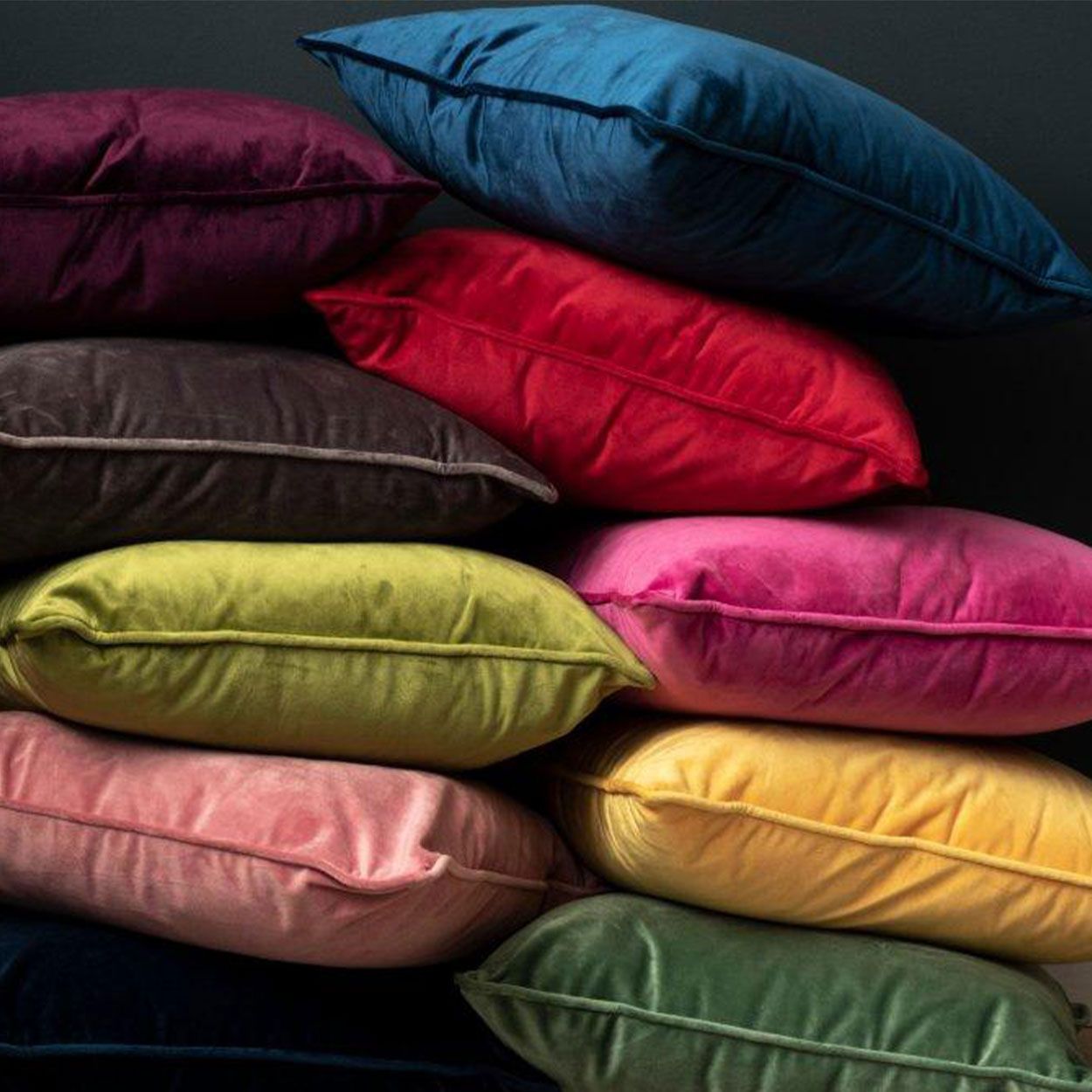 Velvet Cushion Purple 43x43cm