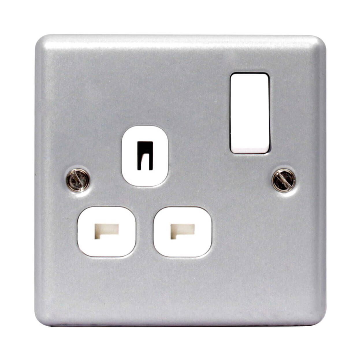 BG Metal Clad 13A 1 Gang Socket