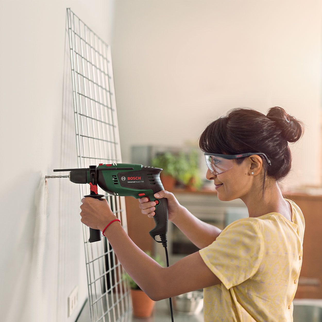 Bosch corded impact shop driver universalimpact 700