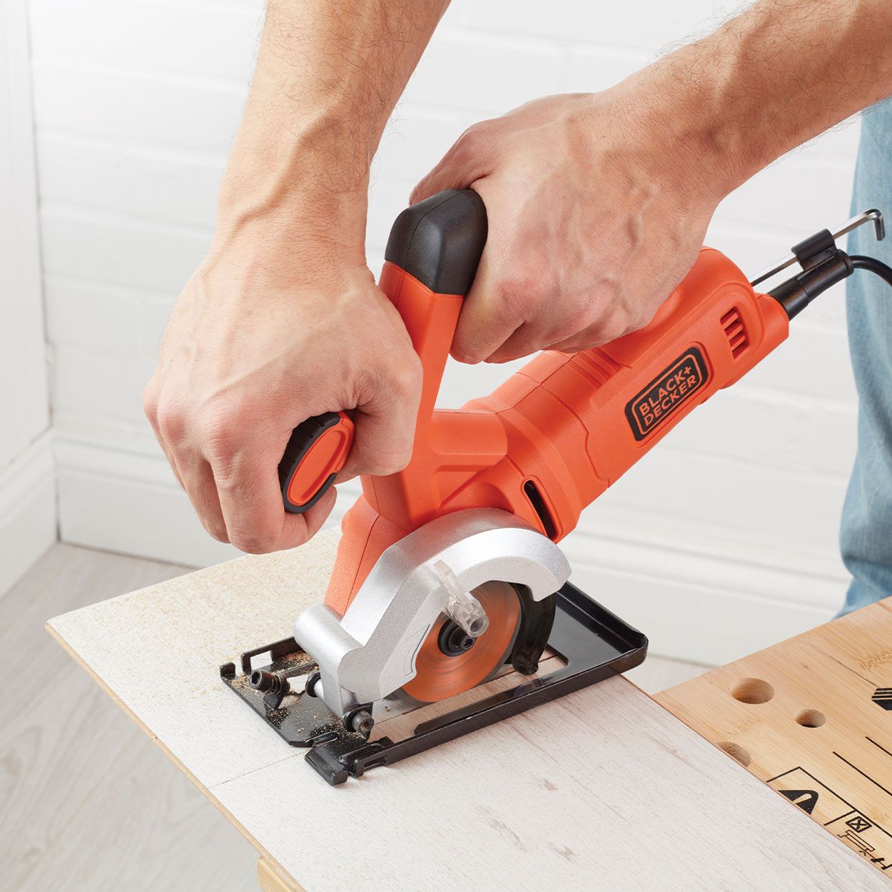 Woodies store circular saw
