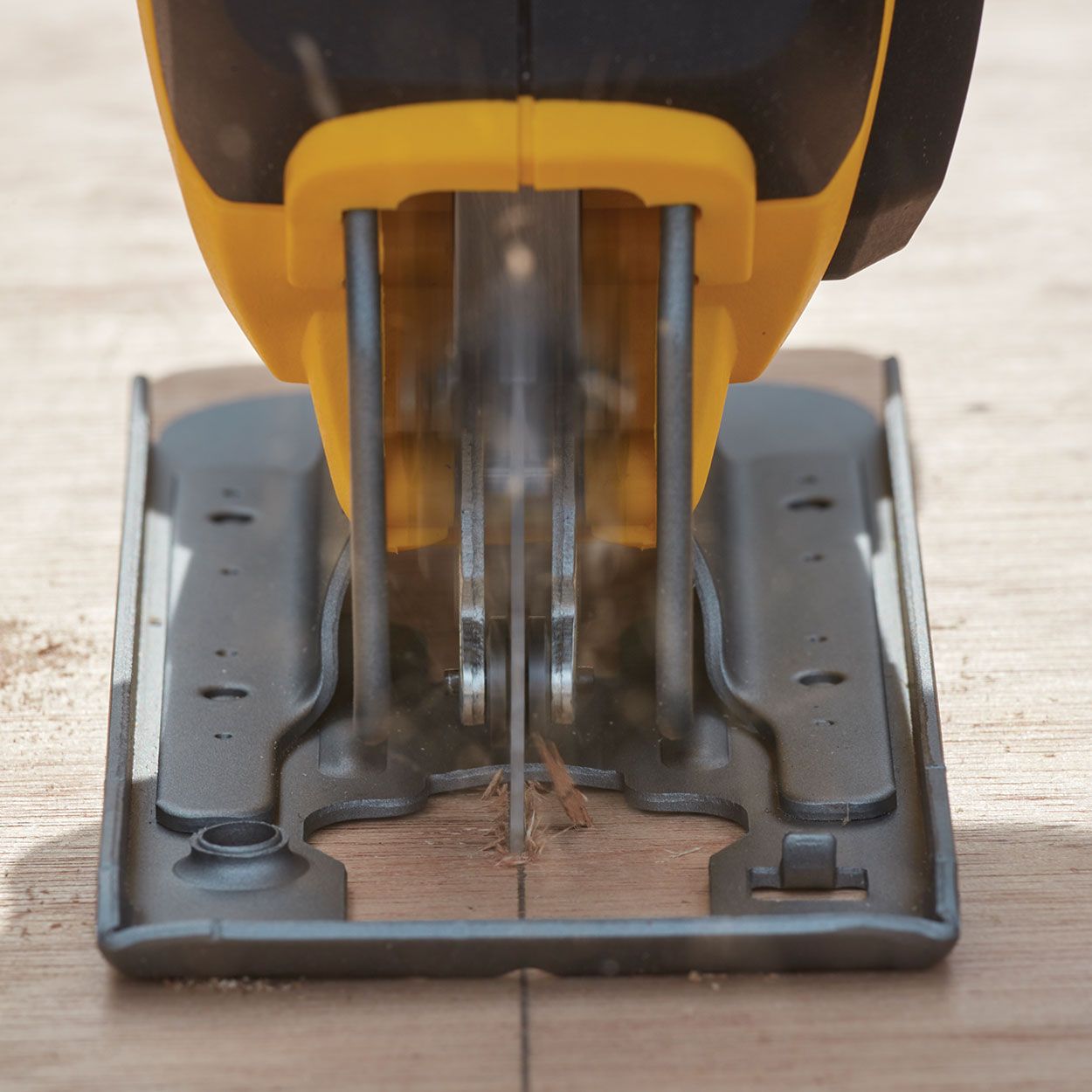 Electric top jigsaw woodies