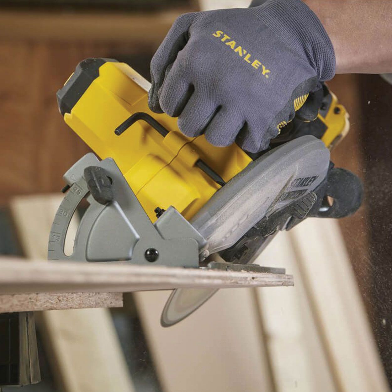 Stanley circular saw best sale 18v