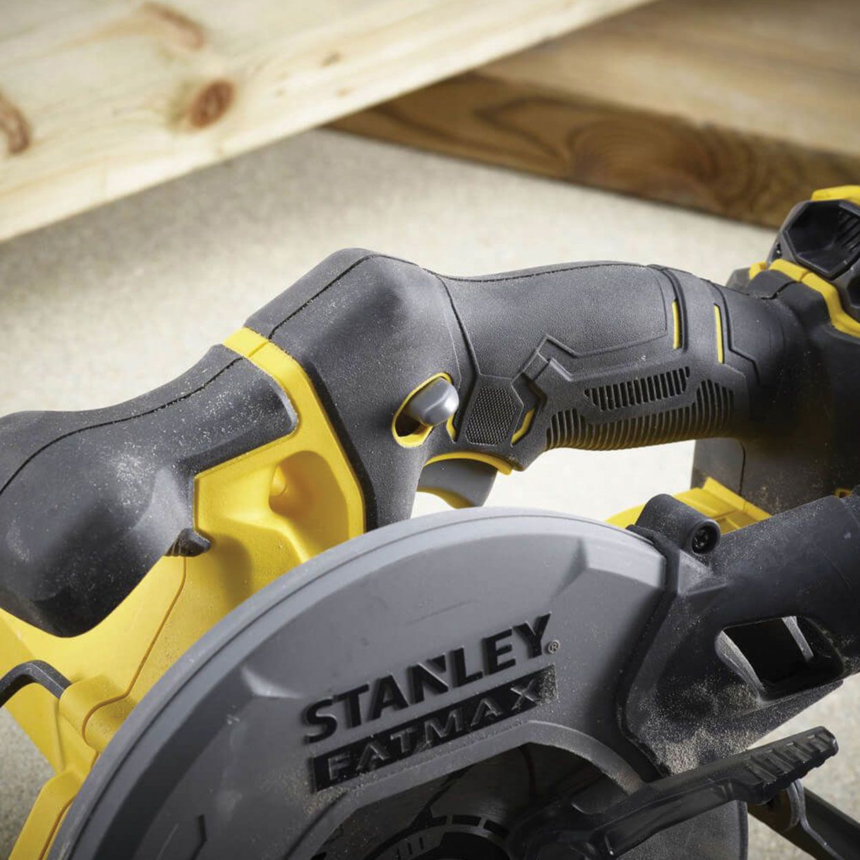 Stanley battery sales circular saw