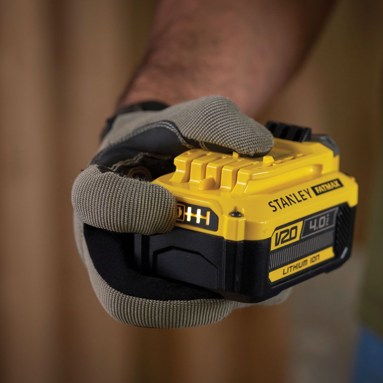 Stanley fatmax 4.0 ah battery deals