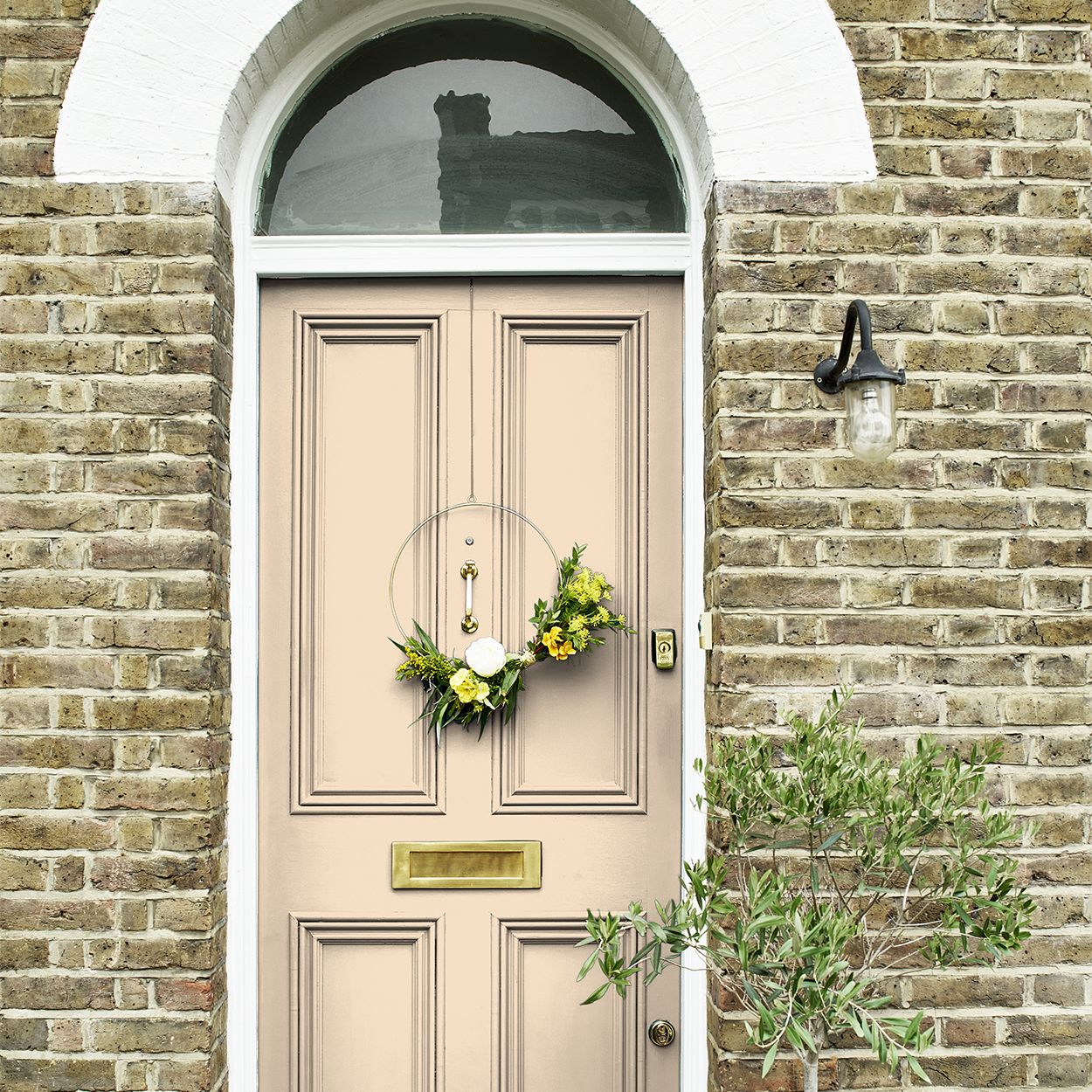 Dulux High Gloss Coral Ivory 2.5L