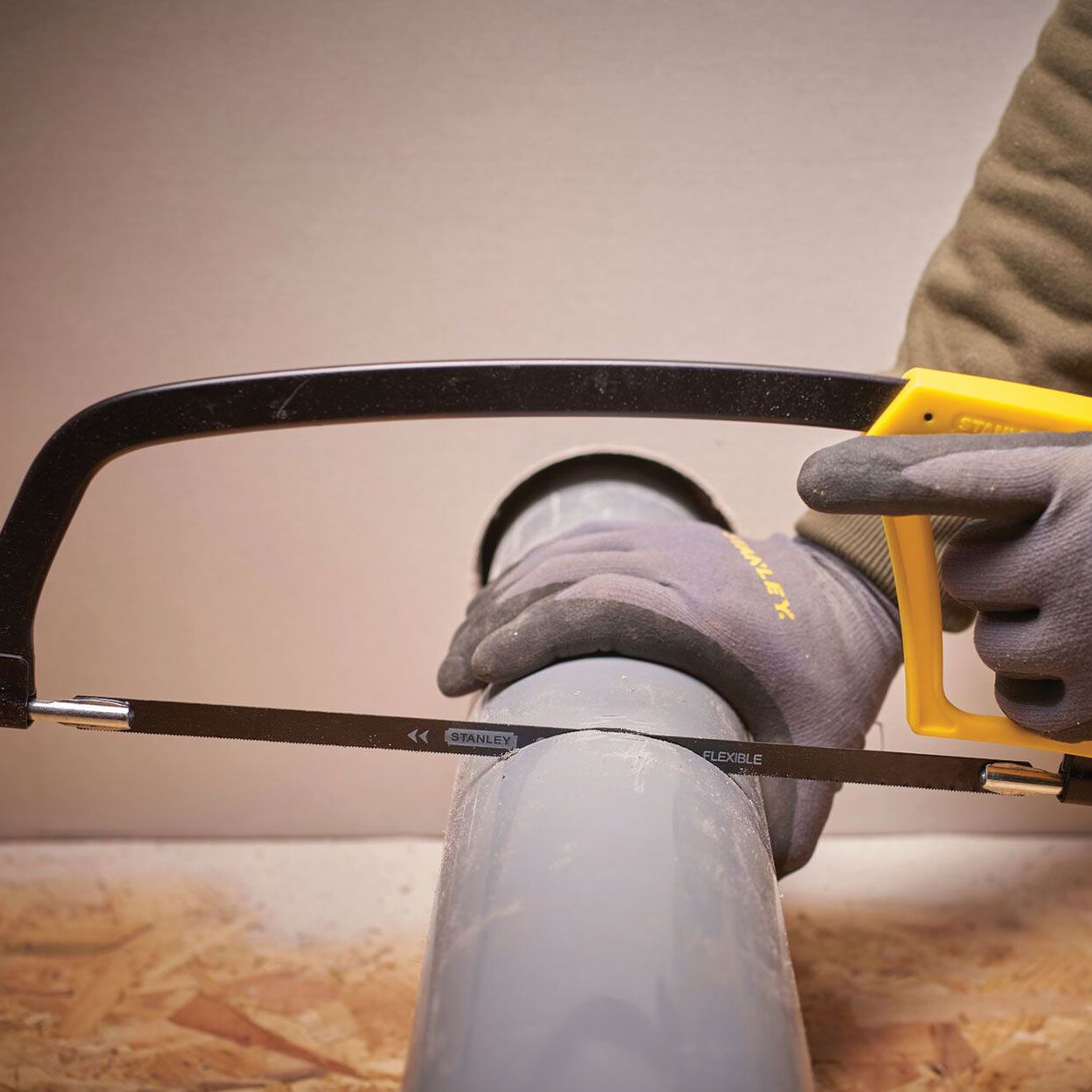 Stanley Enclosed Grip Hacksaw