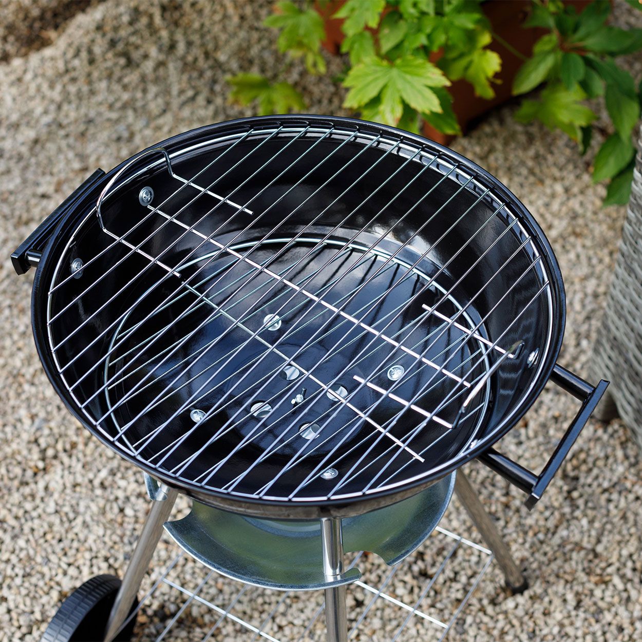 Omaha 43cm Charcoal Kettle BBQ Black