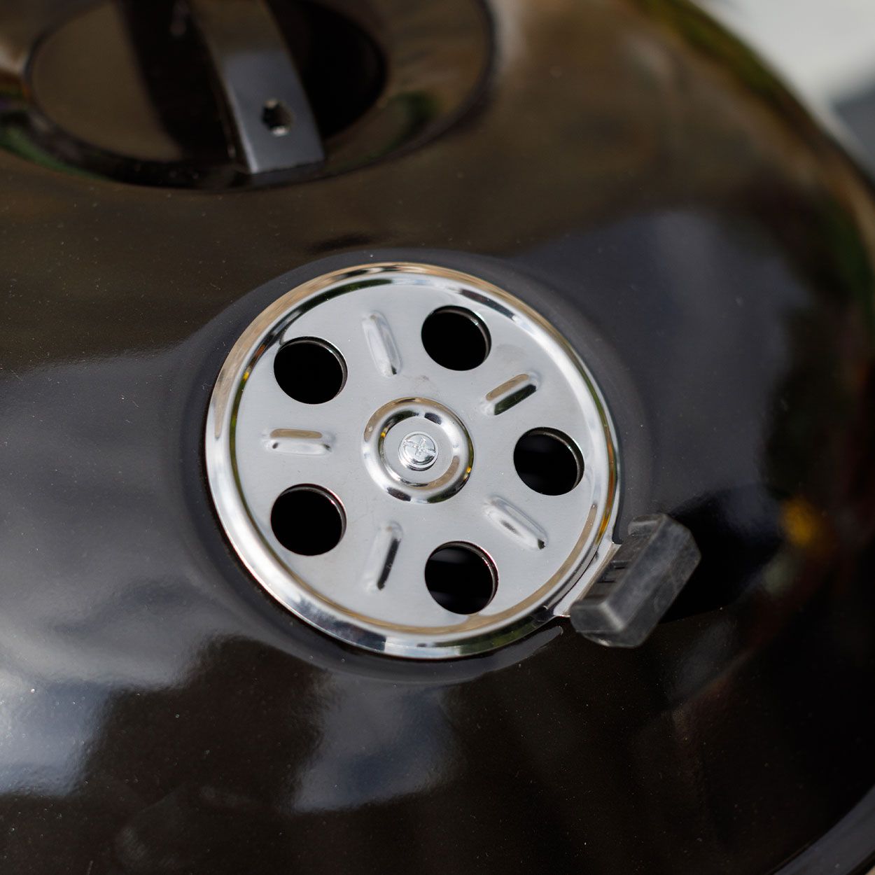 Omaha 55cm Charcoal Kettle BBQ Black