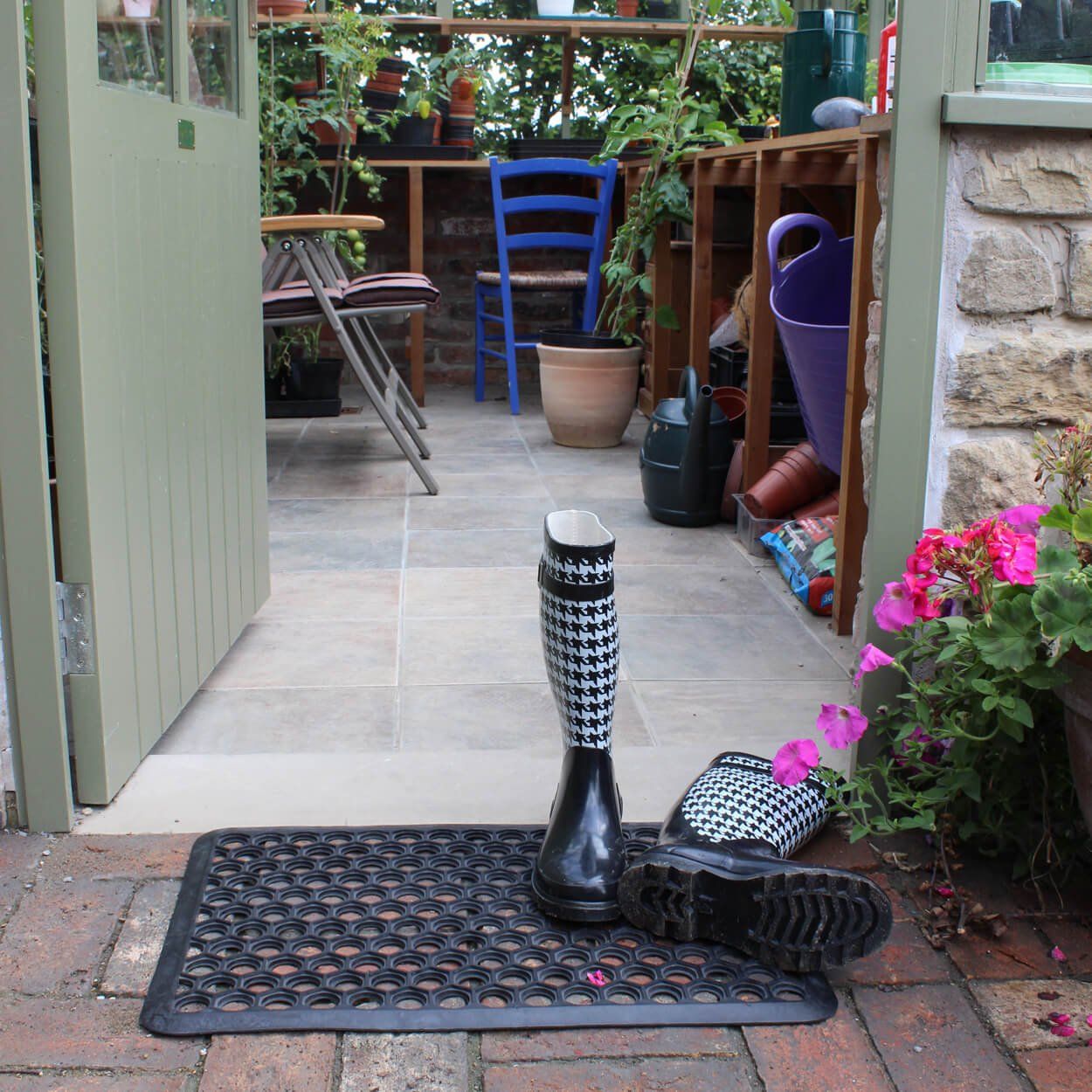 JVL Honeycomb Rubber Scraper Doormat 40x60cm