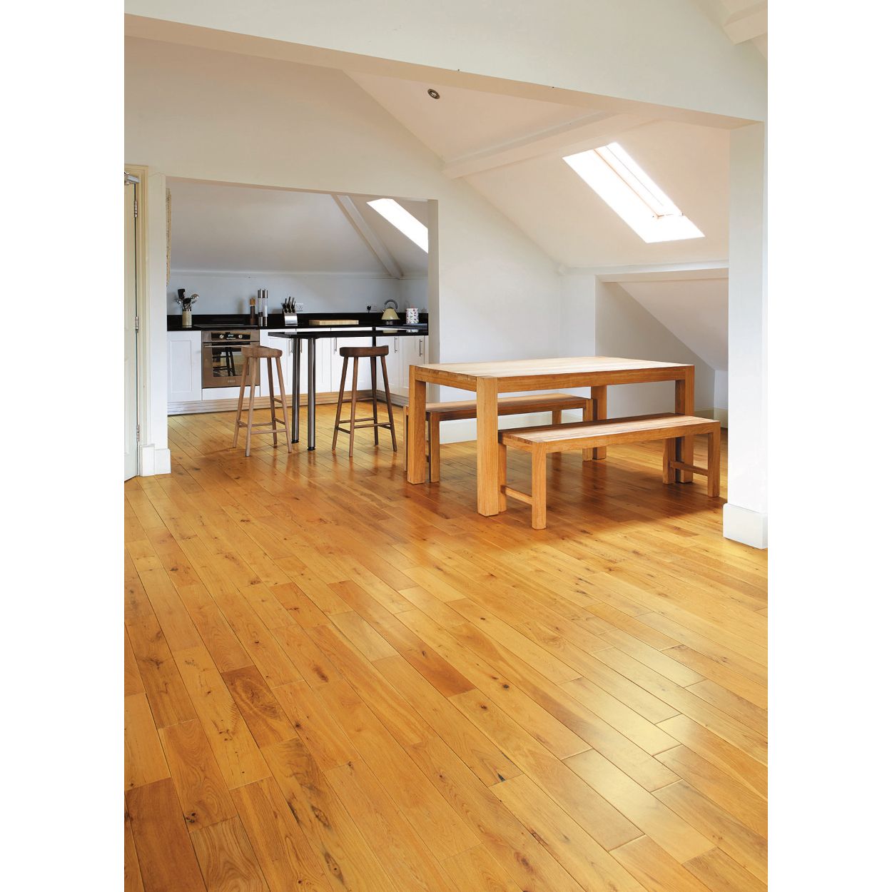 Ronseal 2.5L Diamond Hard Floor Varnish Medium Oak