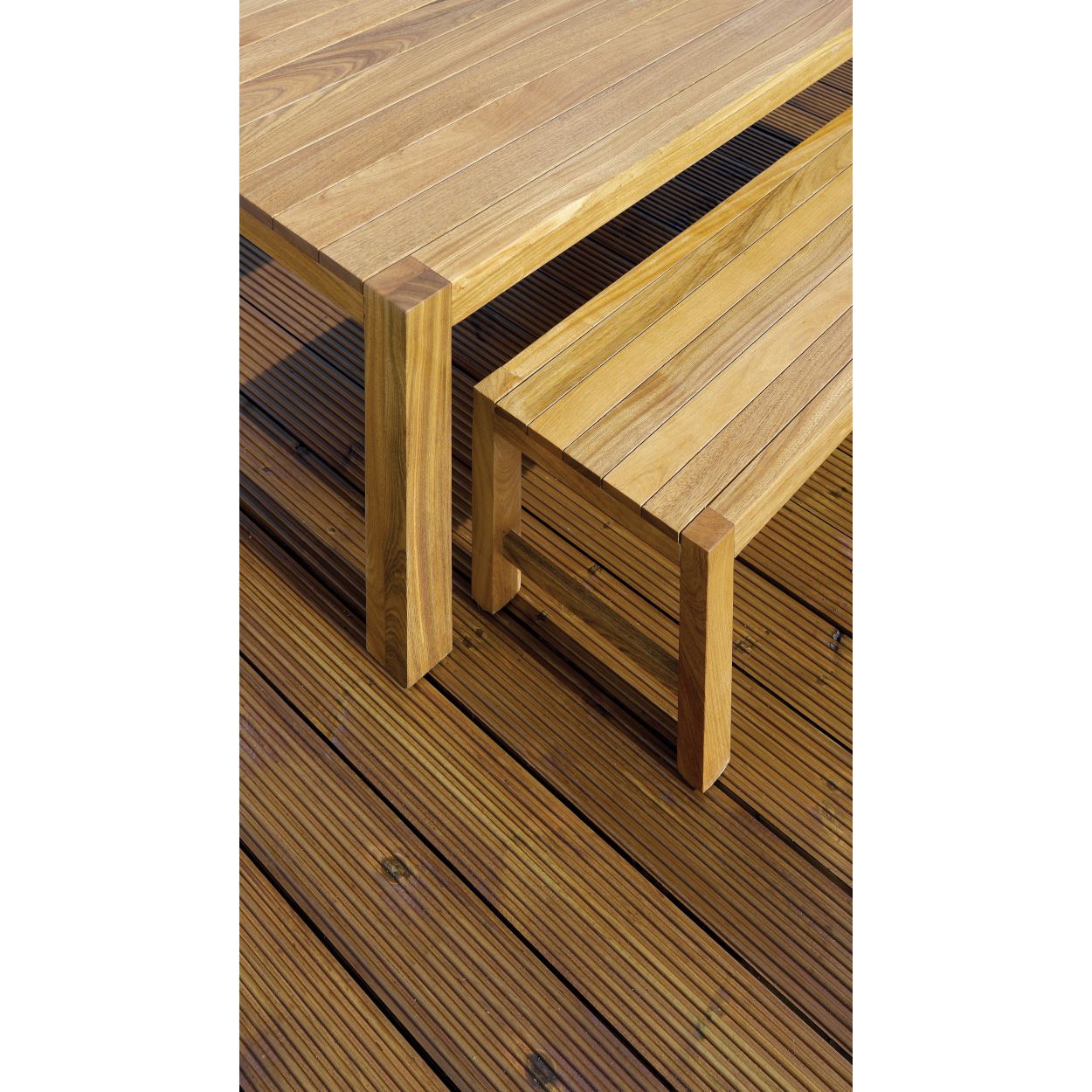 Ronseal 2.5 Litre Ultimate Protection Decking Oil Oak