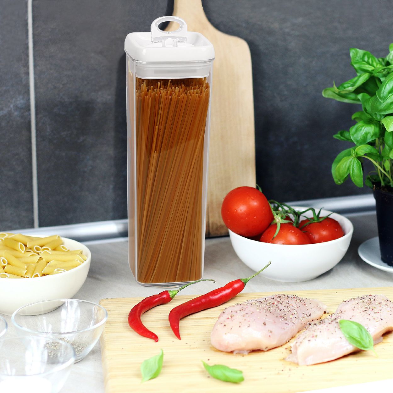 Felli Square 64oz Flip-Tite Storage Container