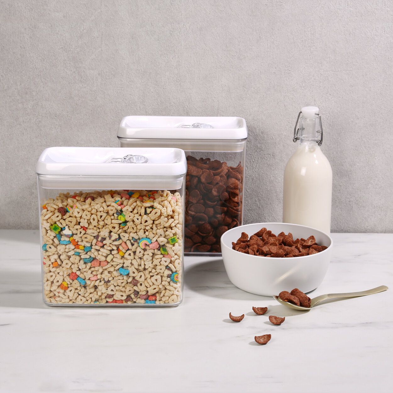 Felli Rectangular 91oz Flip-Tite Storage Container