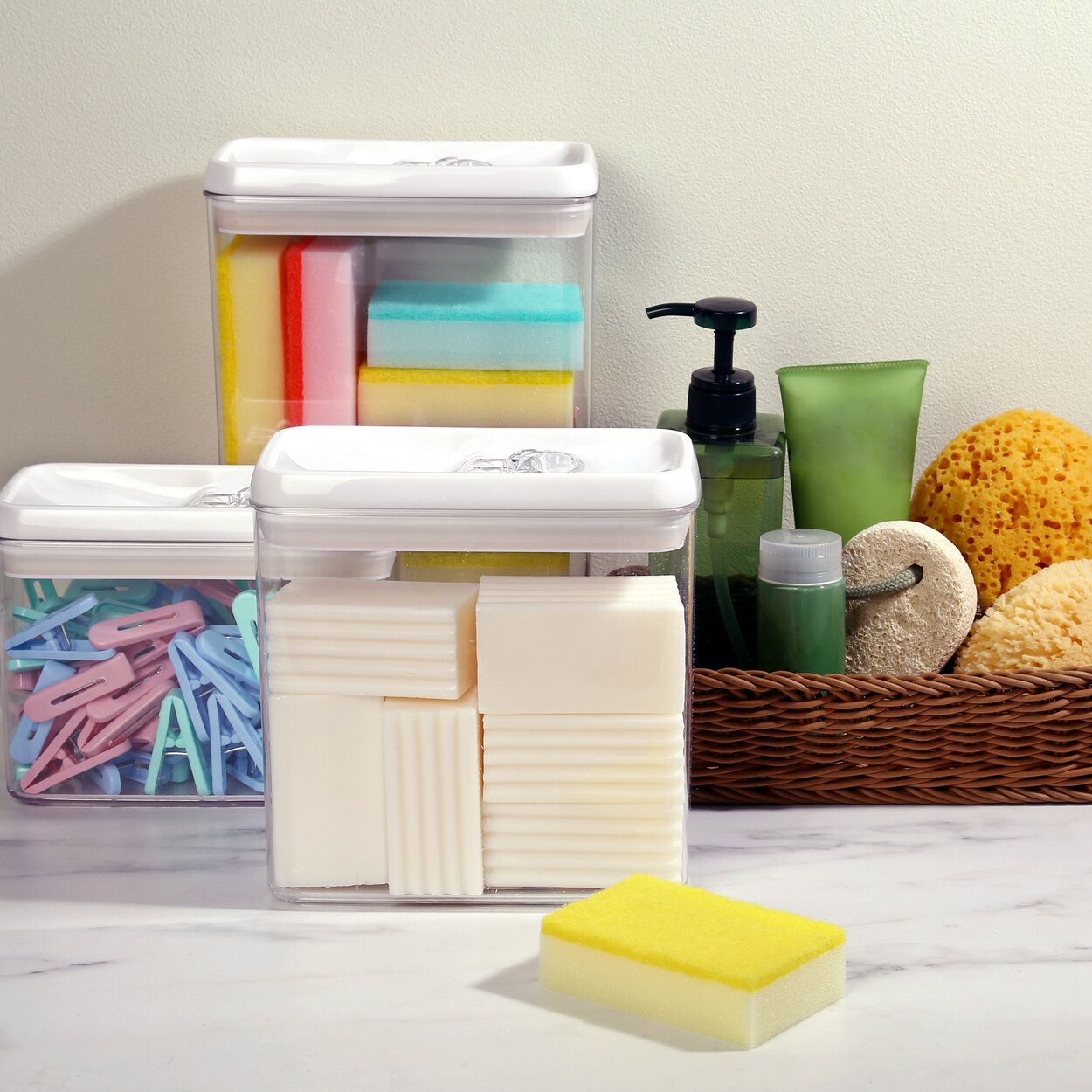 Felli Rectangular 91oz Flip-Tite Storage Container