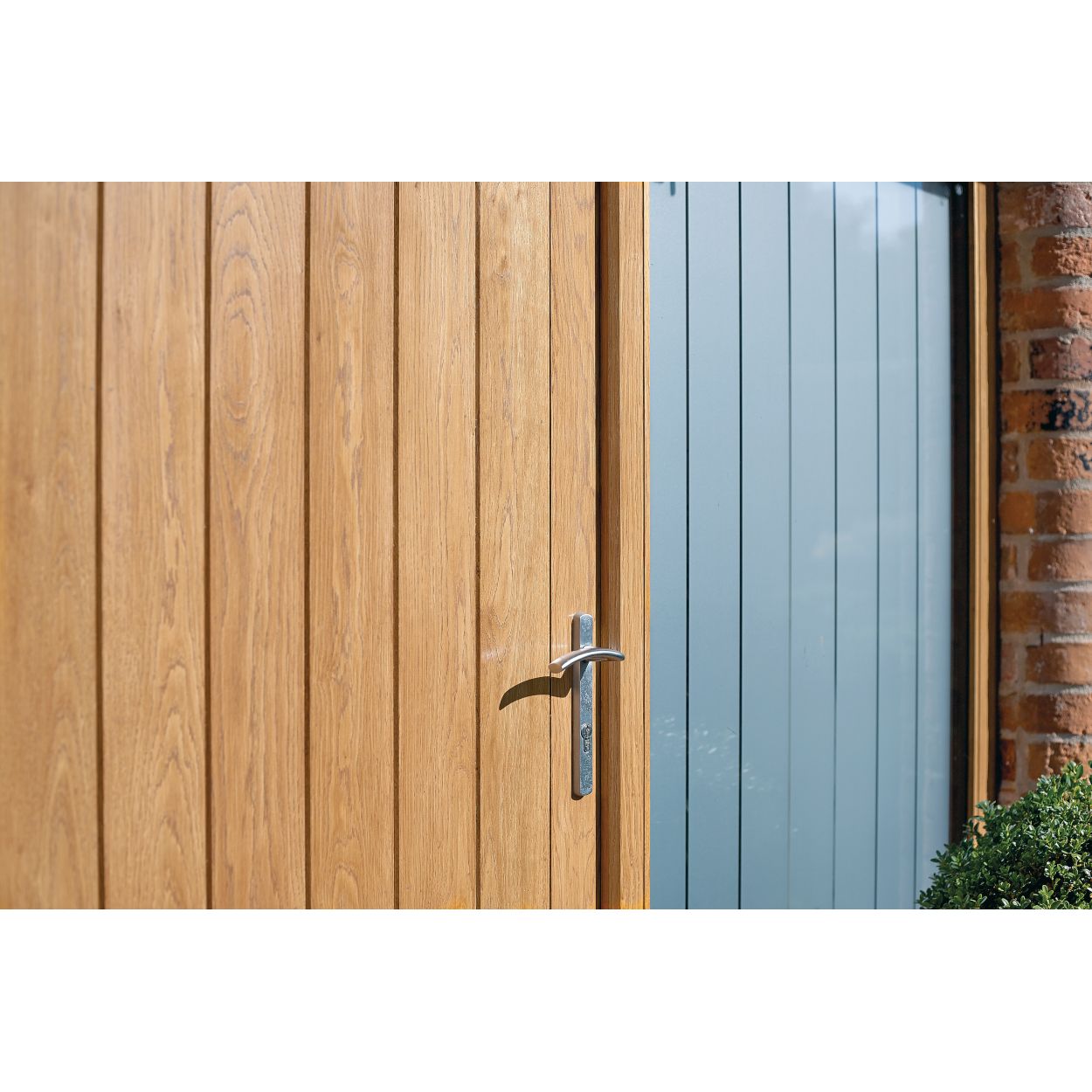 Ronseal 750ml Crystal Clear Outdoor Varnish - Clear Matt