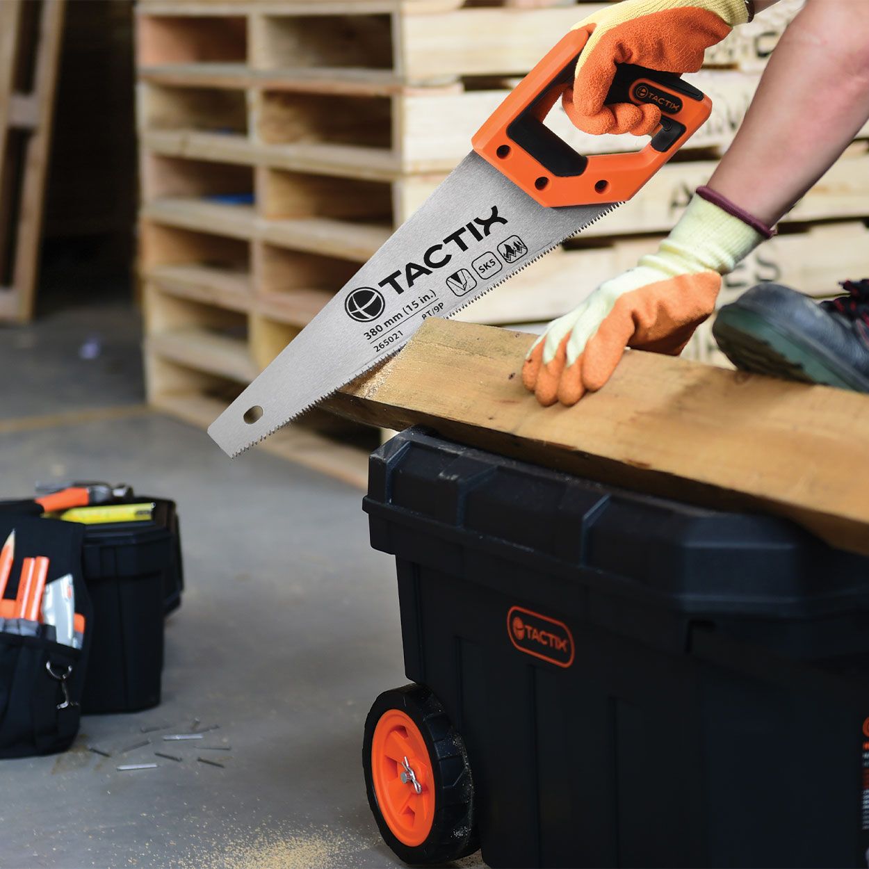 Tactix 38cm Polished Hand Saw