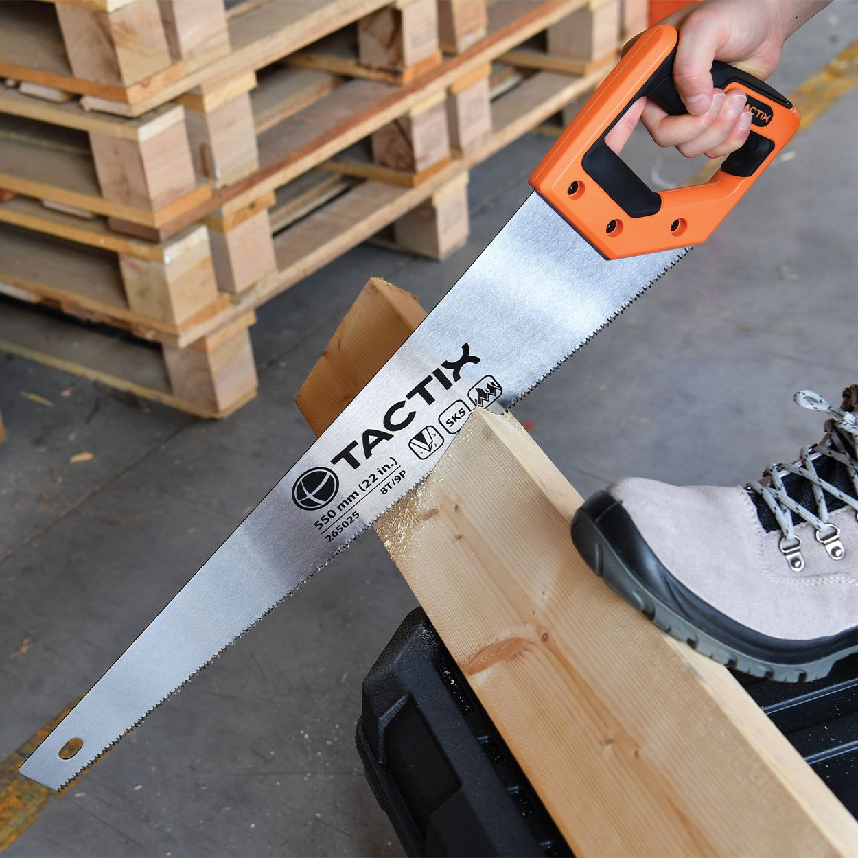 Tactix 55cm Polished Hand Saw