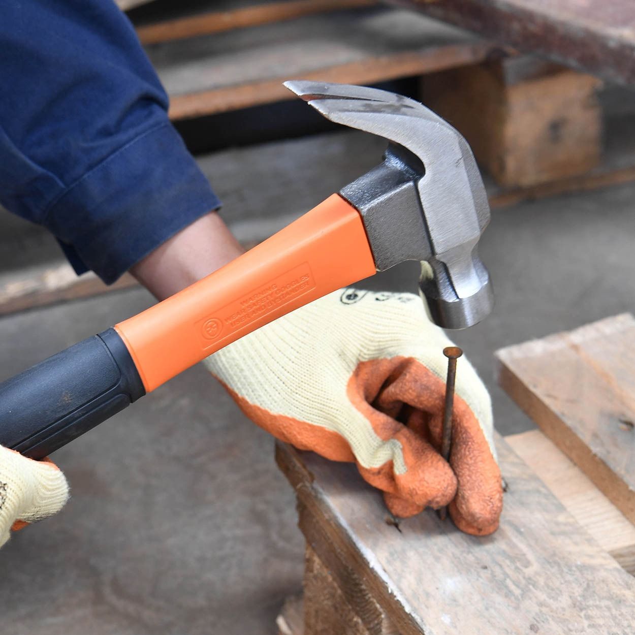 Tactix Claw Hammer 450G(16Oz) With Fiberglass Handle