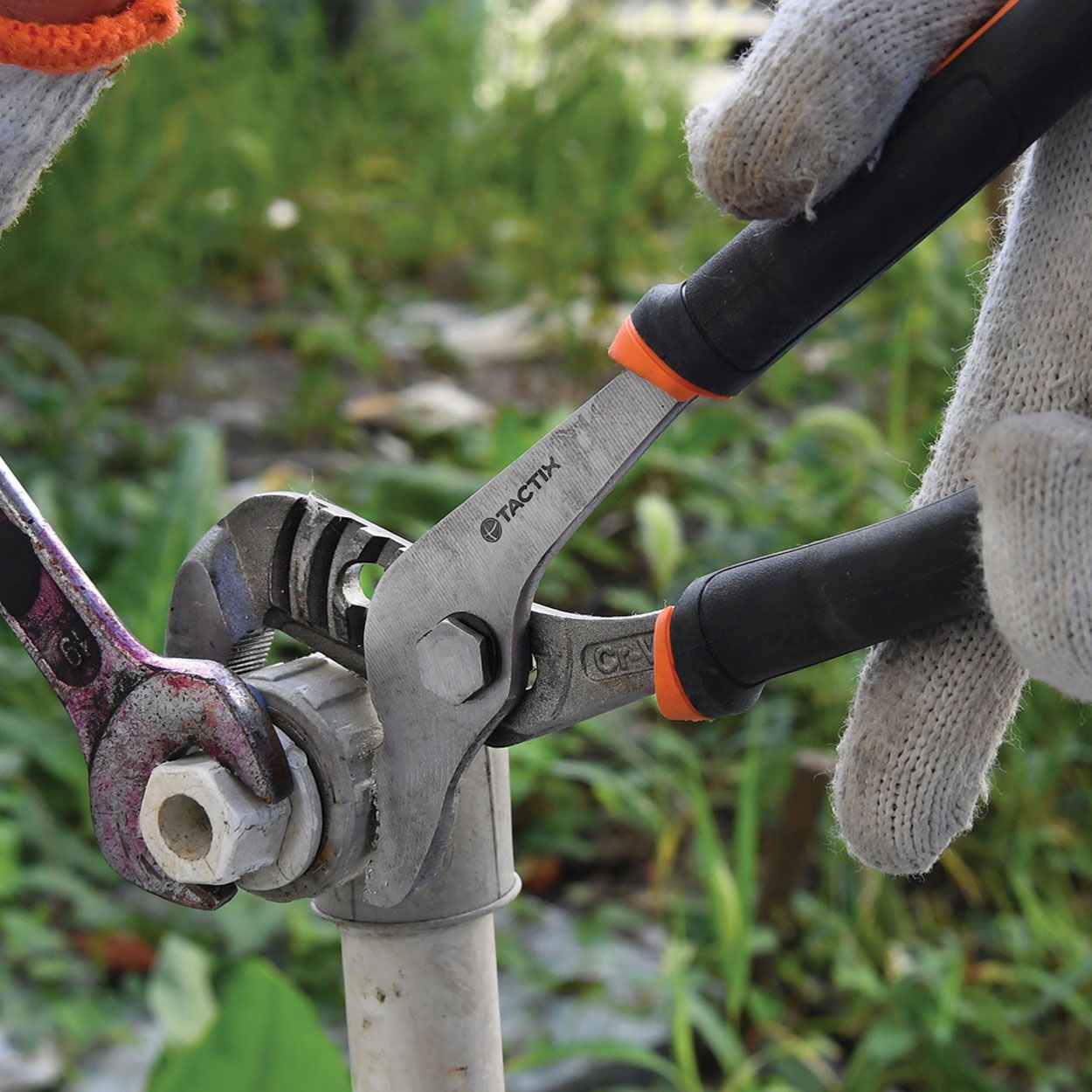 Tactix Groove Joint Pliers 250mm