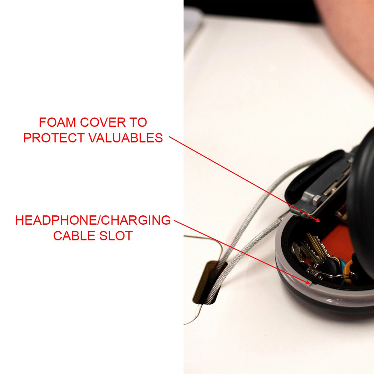 Master Lock Mini Travel Safe with Cable