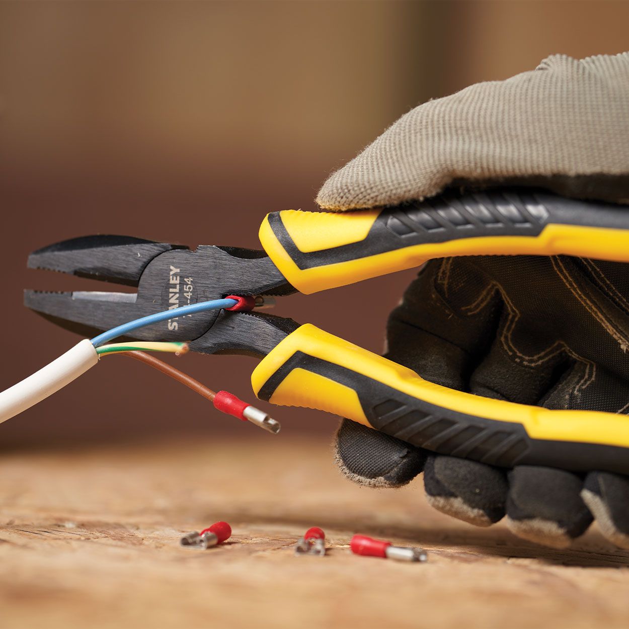 Stanley 180mm Combination Pliers