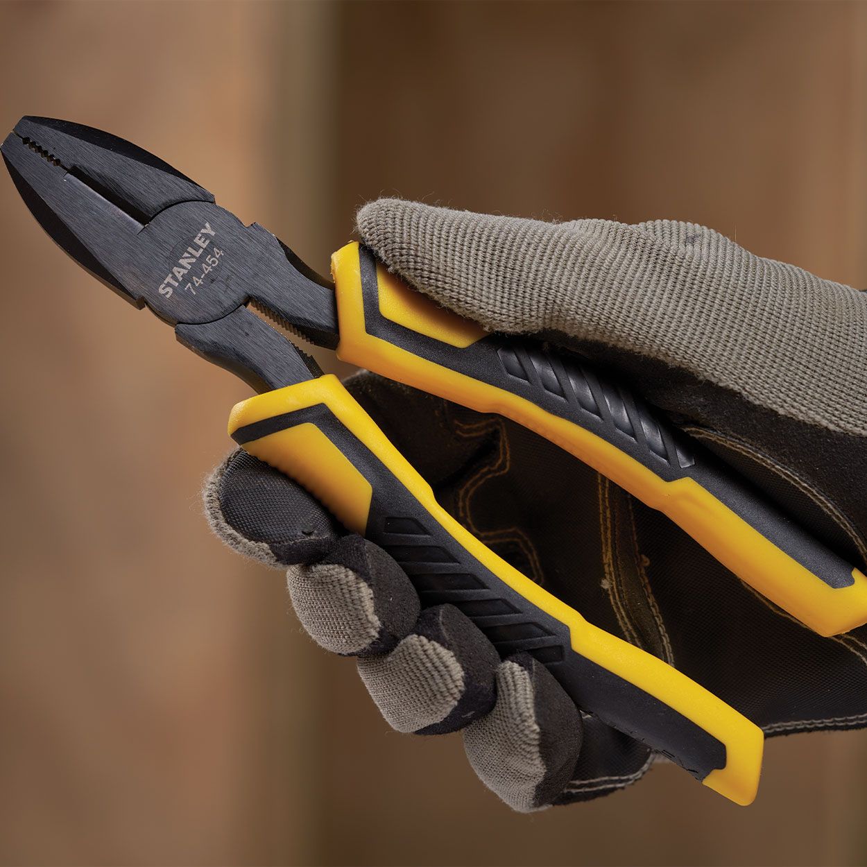 Stanley 180mm Combination Pliers
