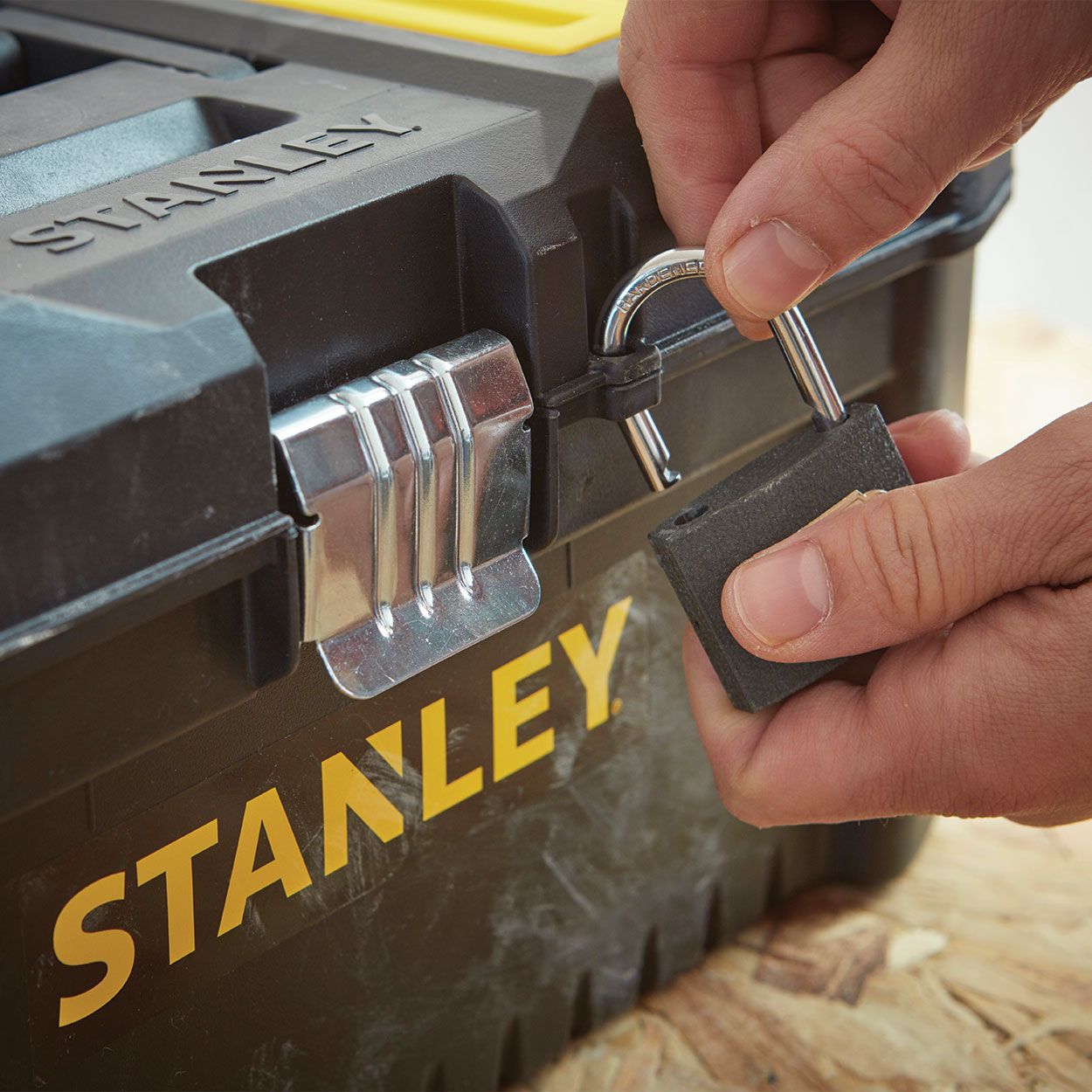 Stanley 16" Toolbox with Metal Latches