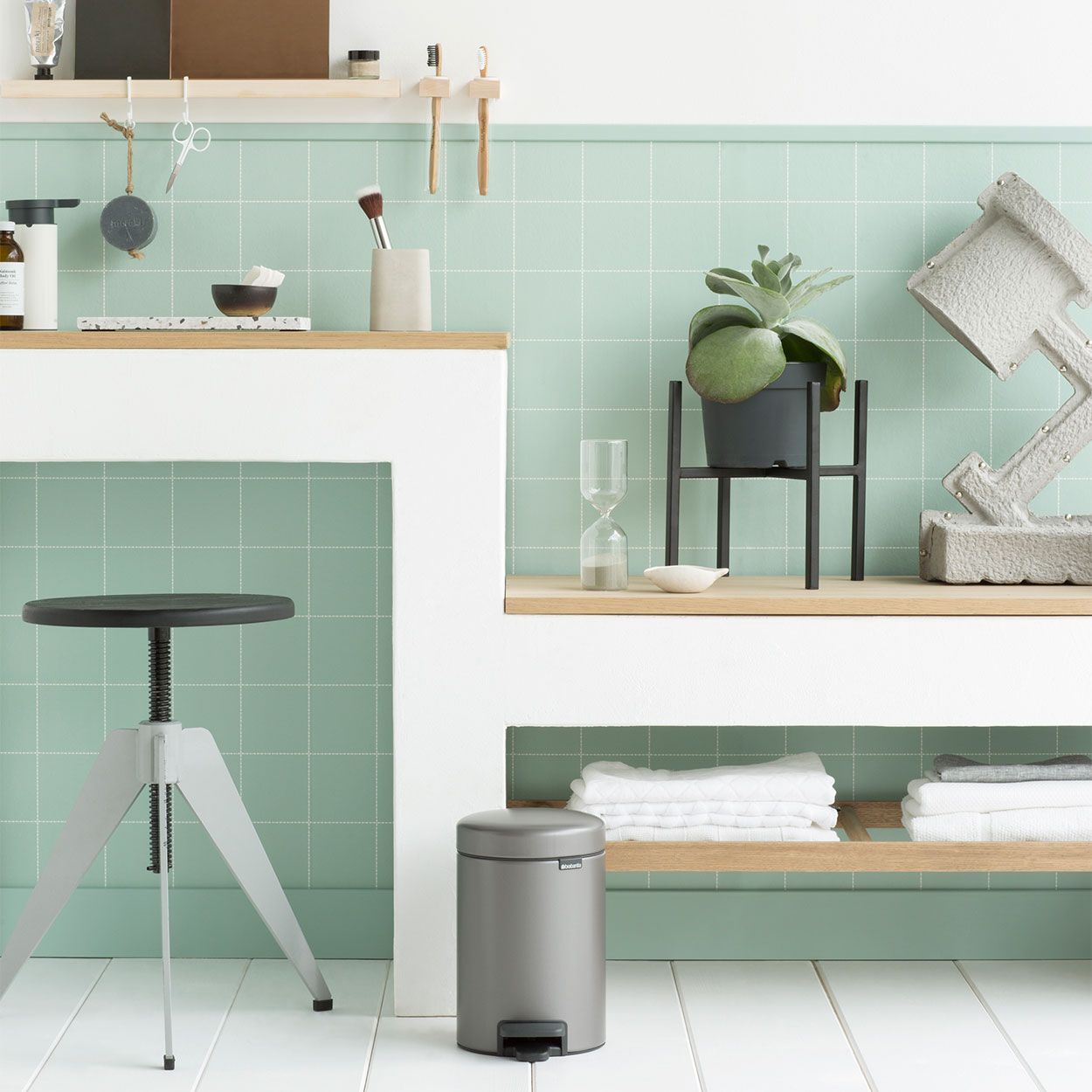 Brabantia Pedal Bin NewIcon 3L Platinum