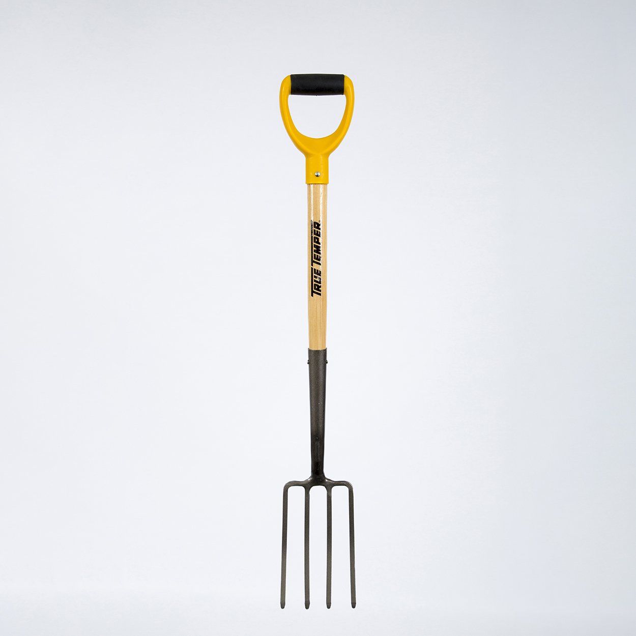 True Temper Border Fork Wood Handle D Grip