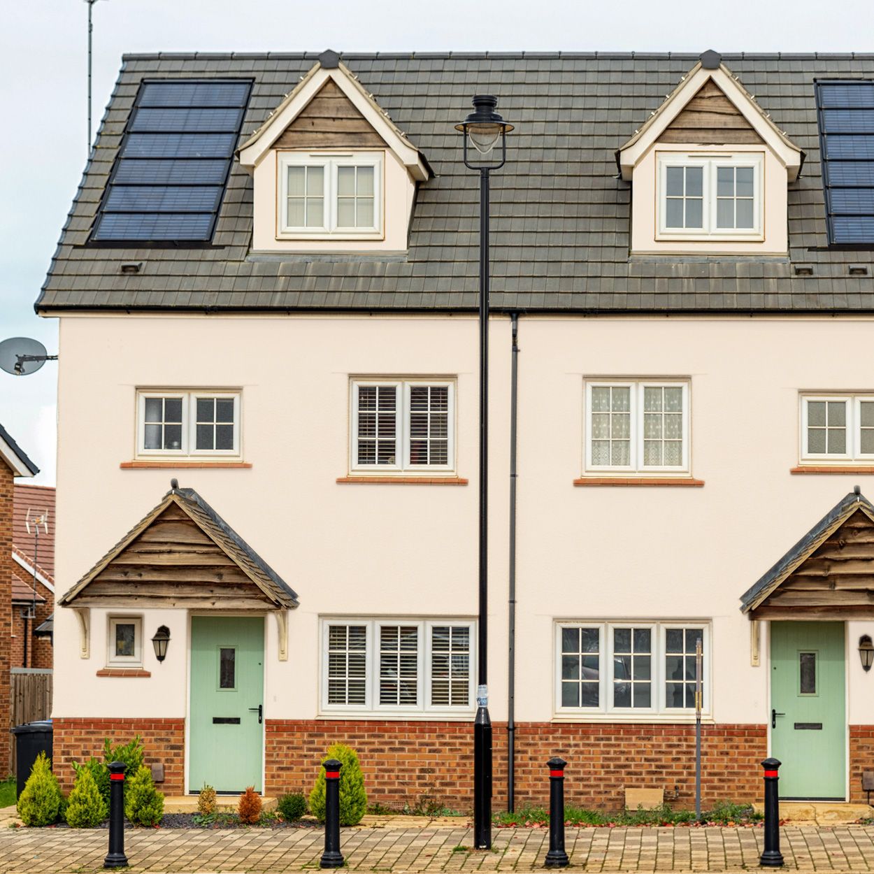 Woodie's Exterior Masonry Magnolia   15Ltr