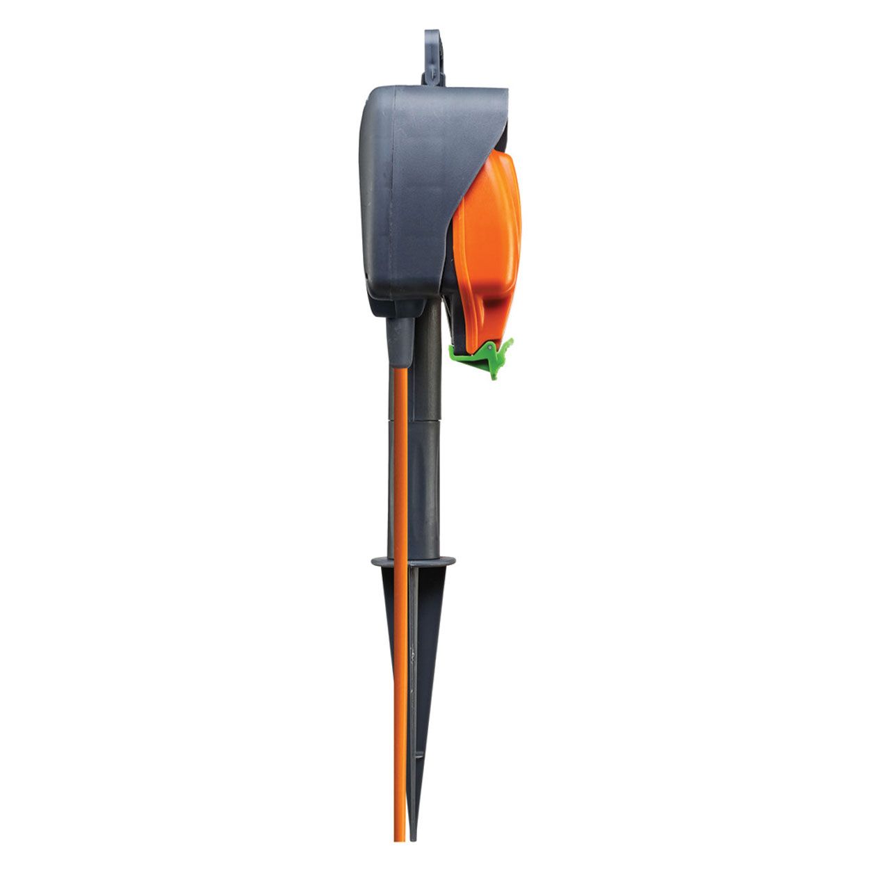 Weatherproof 15 Metre Double Socket Garden Spike