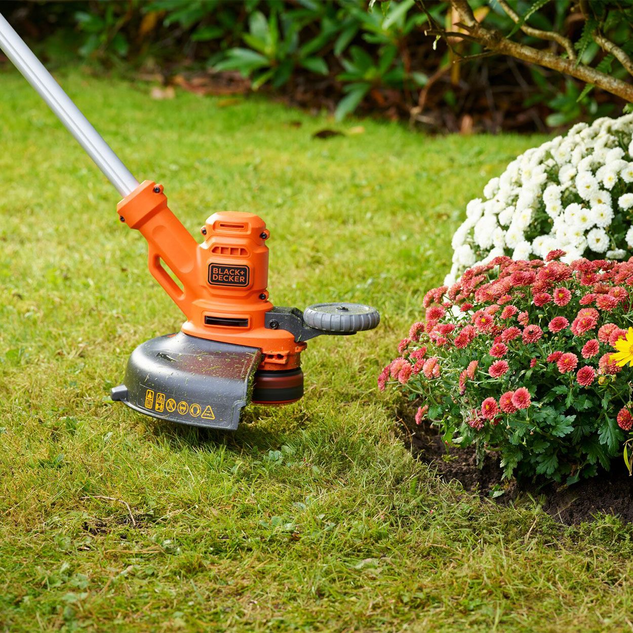 Black+Decker Grass Strimmer 30cm 550W