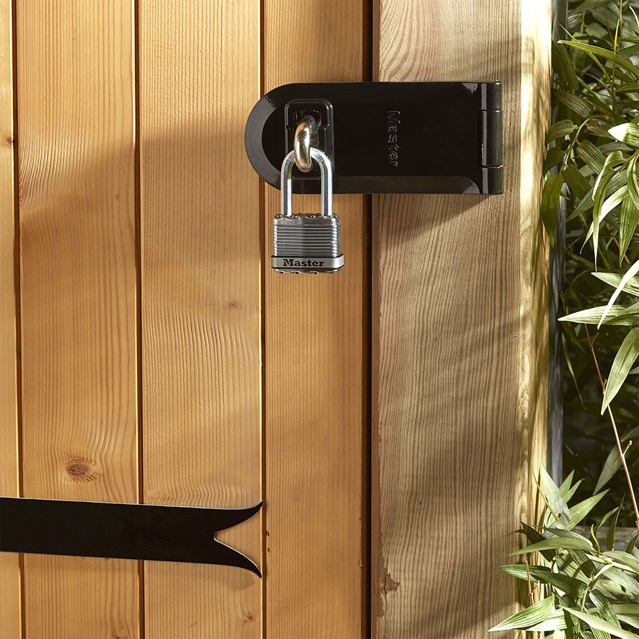 Master Lock Heavy Duty Steel Padlock