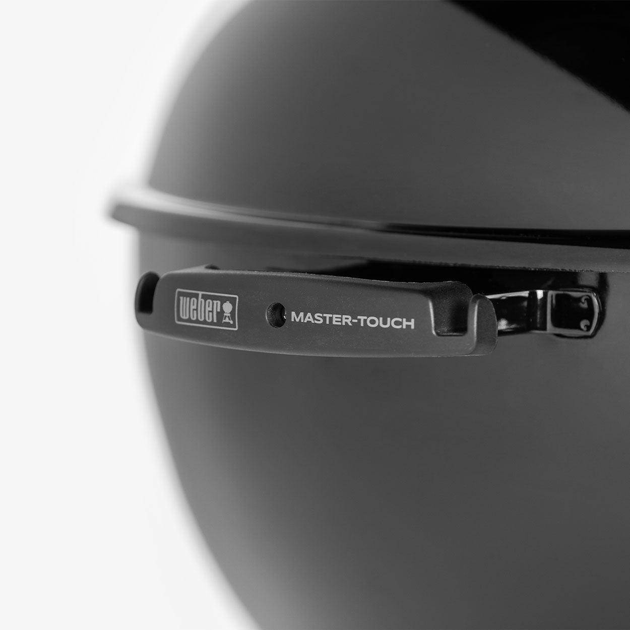 Weber Master-Touch Charcoal BBQ