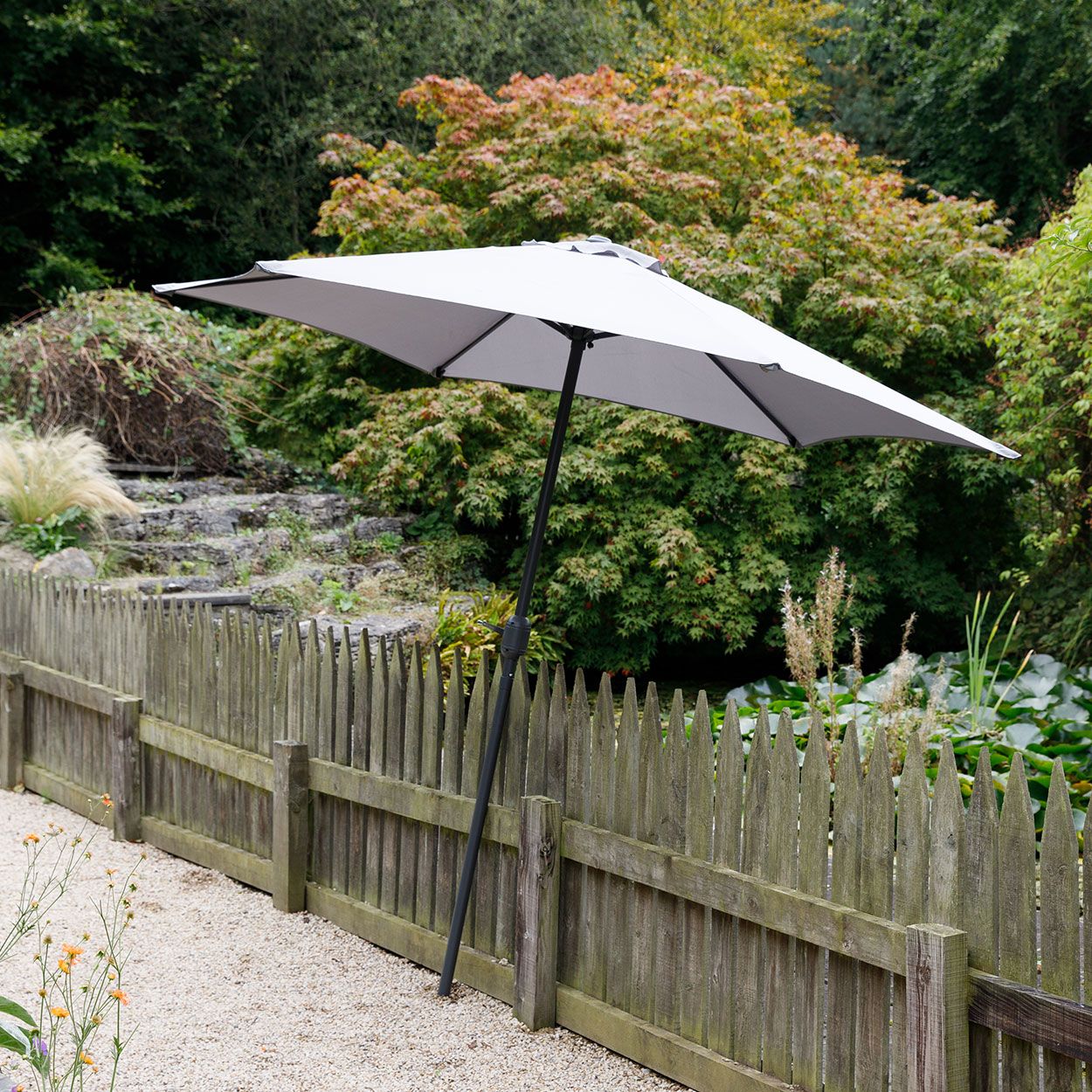 Aluminium Solar Light Parasol Cream 2.7m