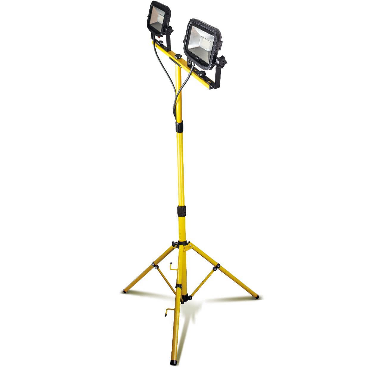 Luceco Site 110V Twin Head Tripod Work Light