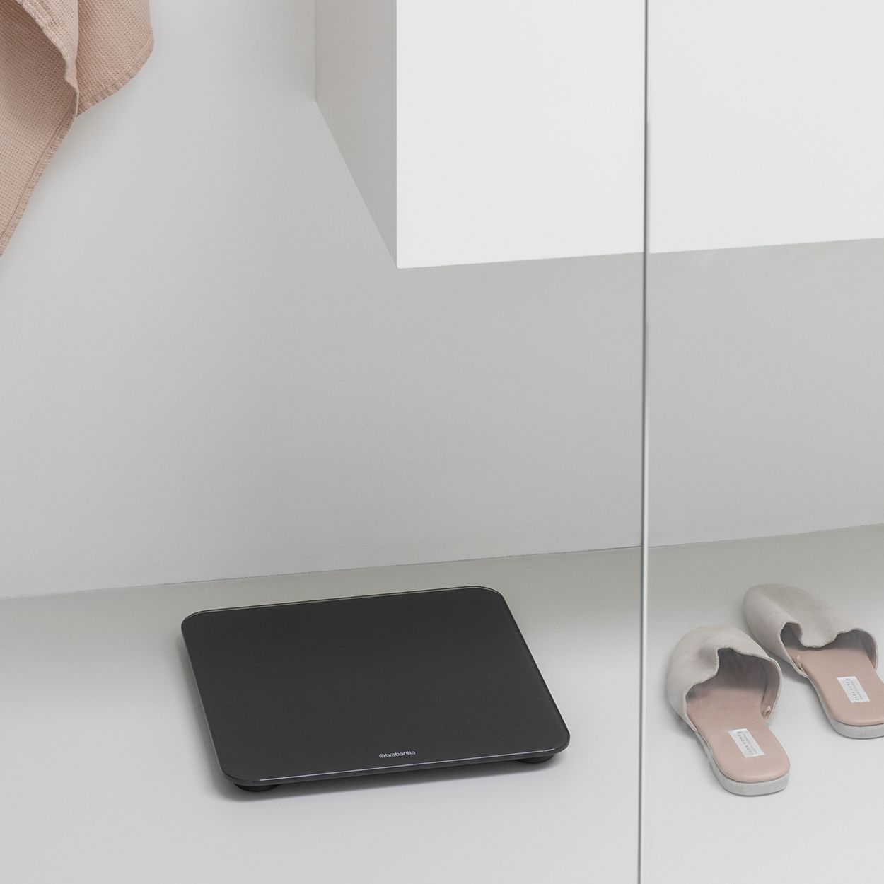 Brabantia Renew Digital Bathroom Scales Dark Grey