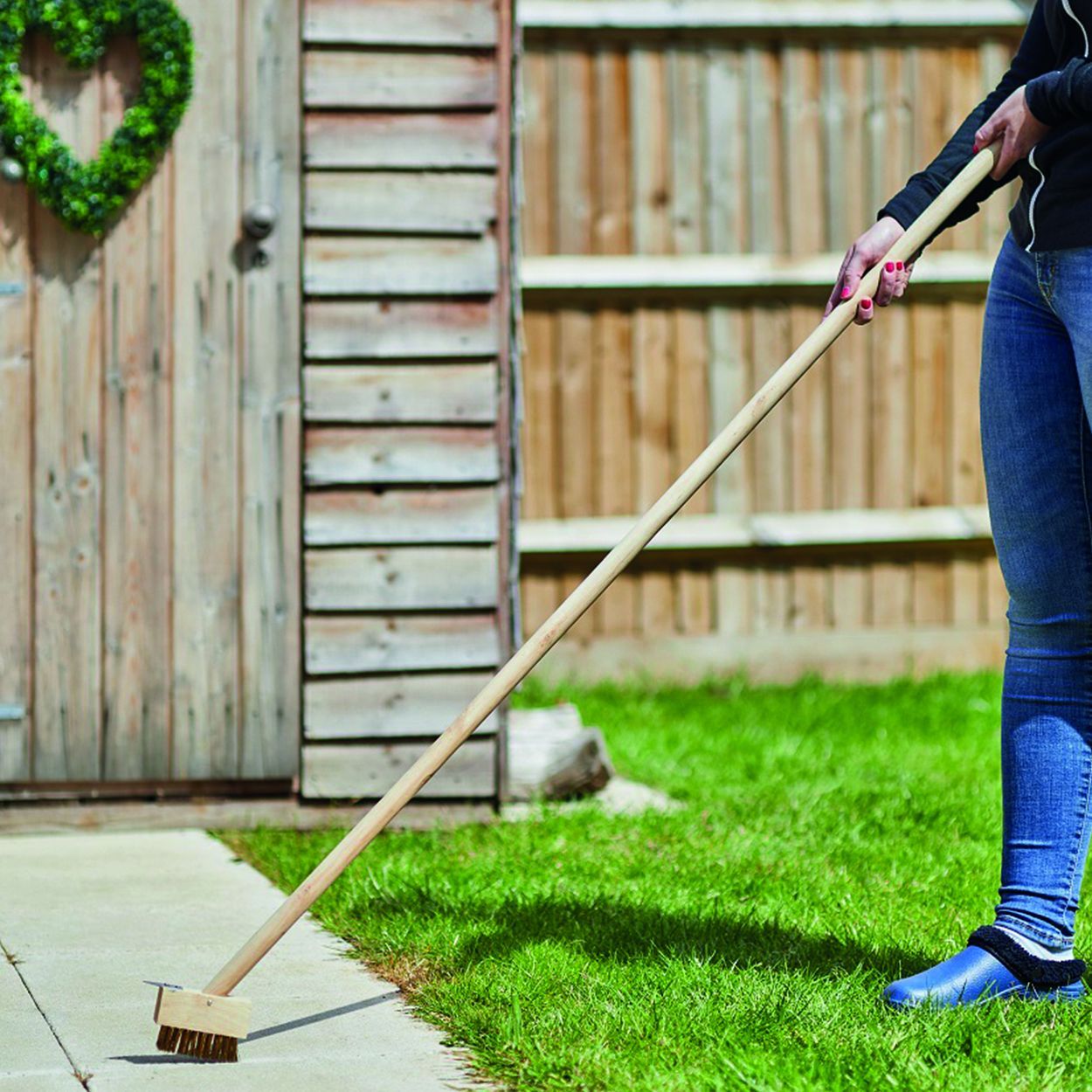 Patio Brush + Spare Head