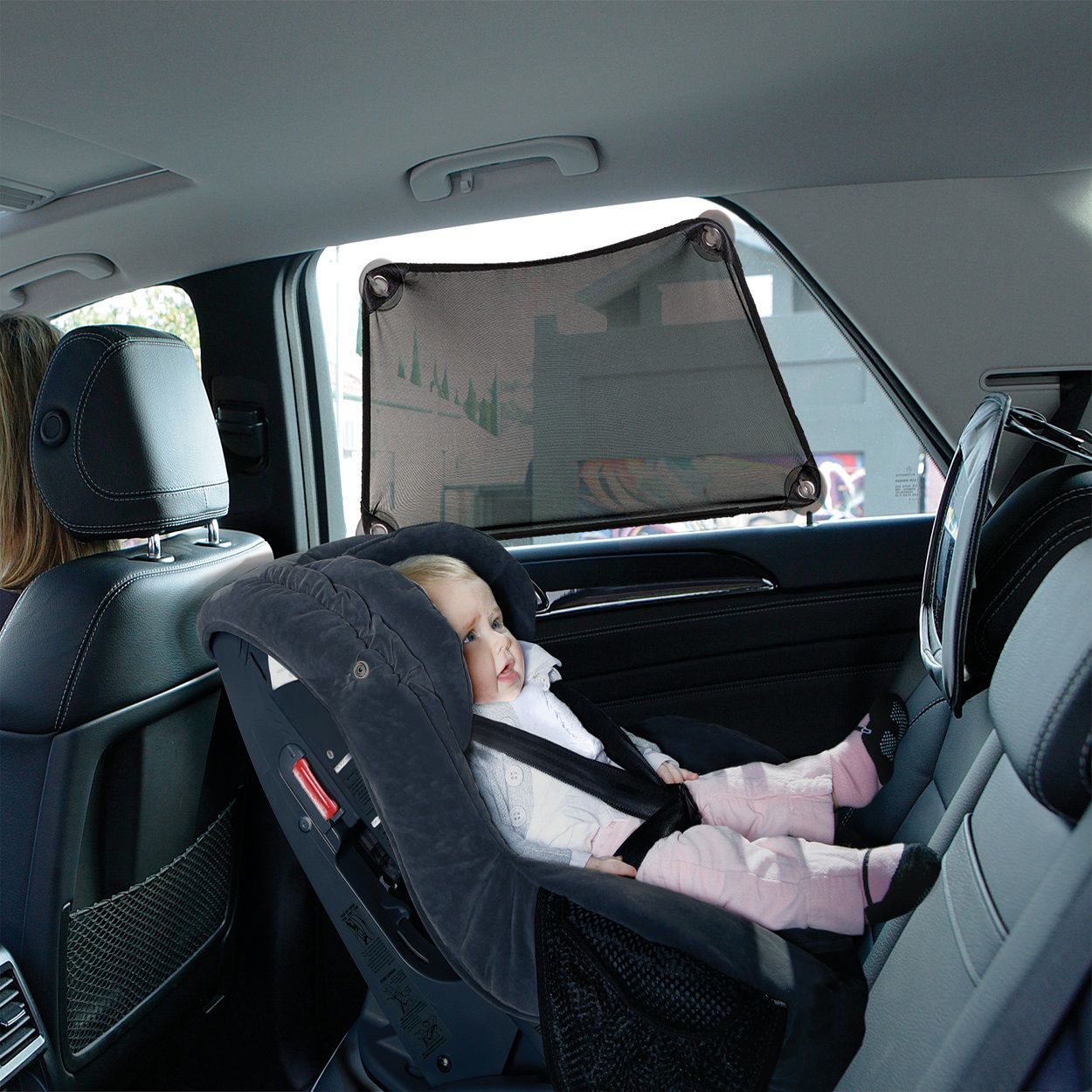 Dreambaby Adjusta Stretch-To-Fit Car Window Shade