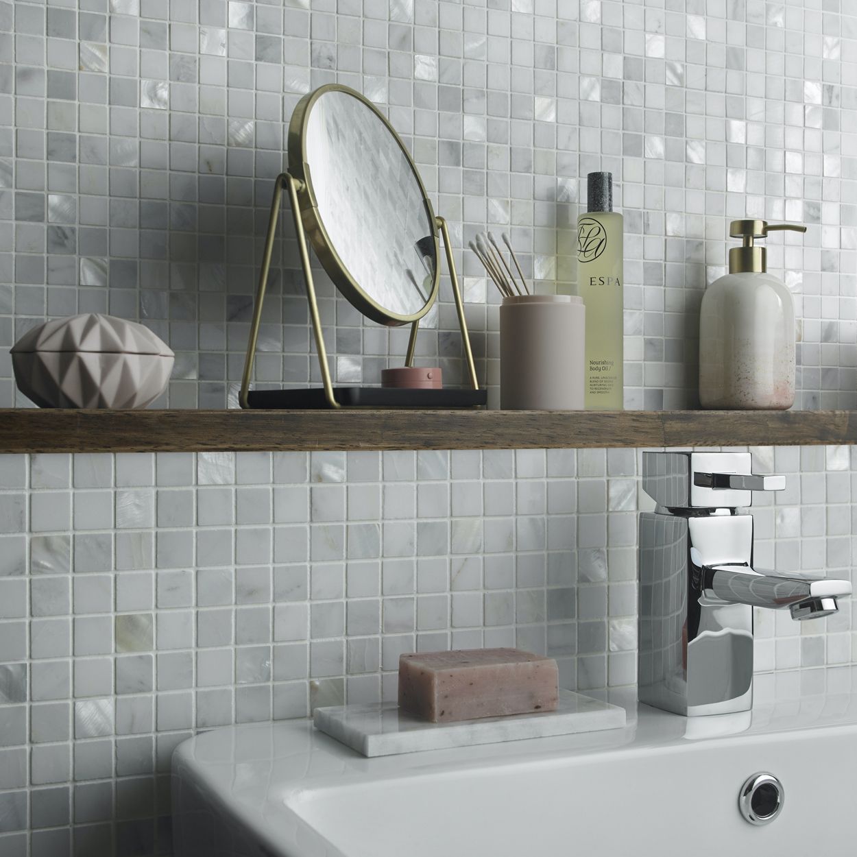 Bari White Marble/Mother Of Pearl Mosaic