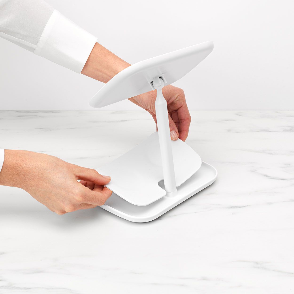 Brabantia ReNew Mirror with Storage Tray White