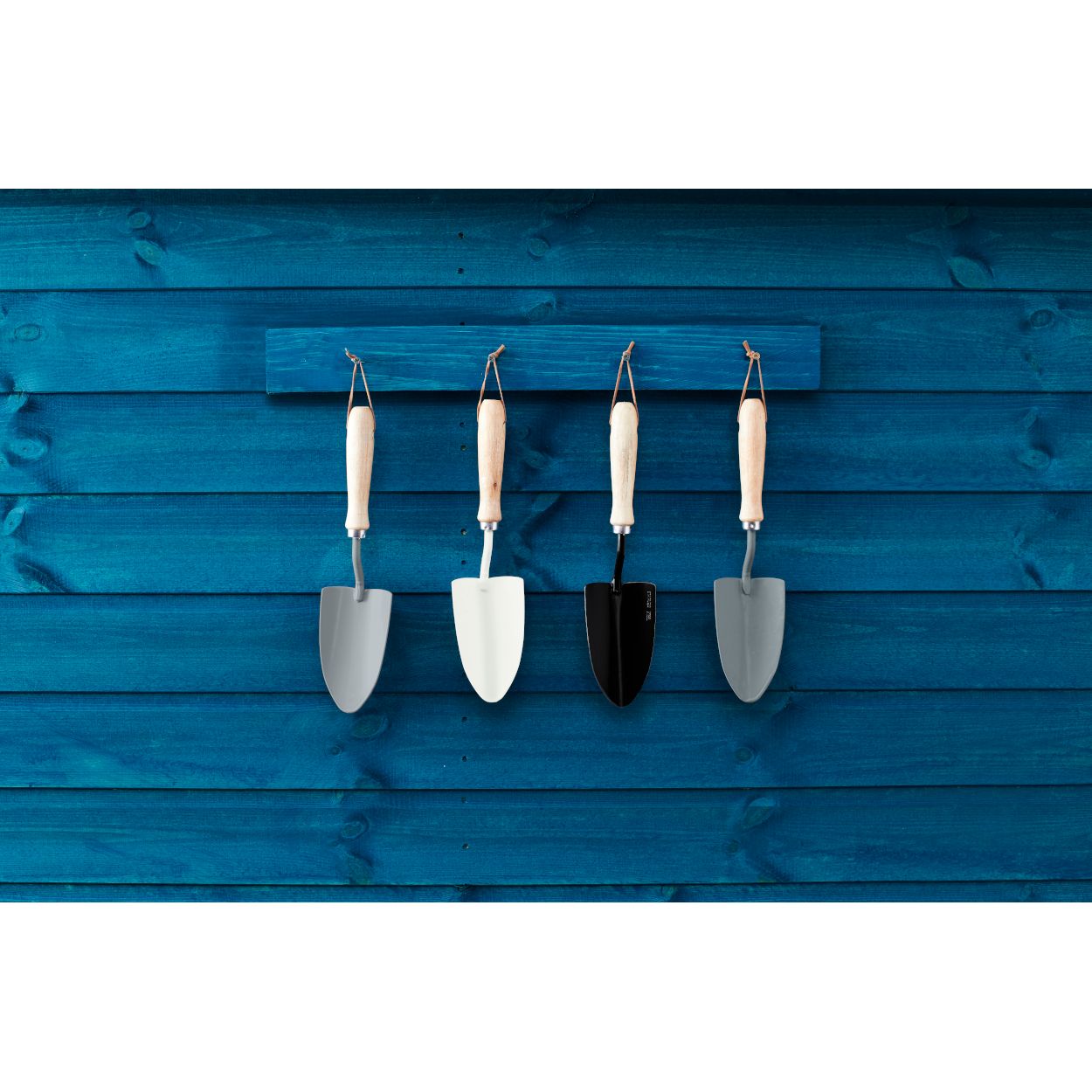 Ronseal Direct To Metal White Matt 750Ml