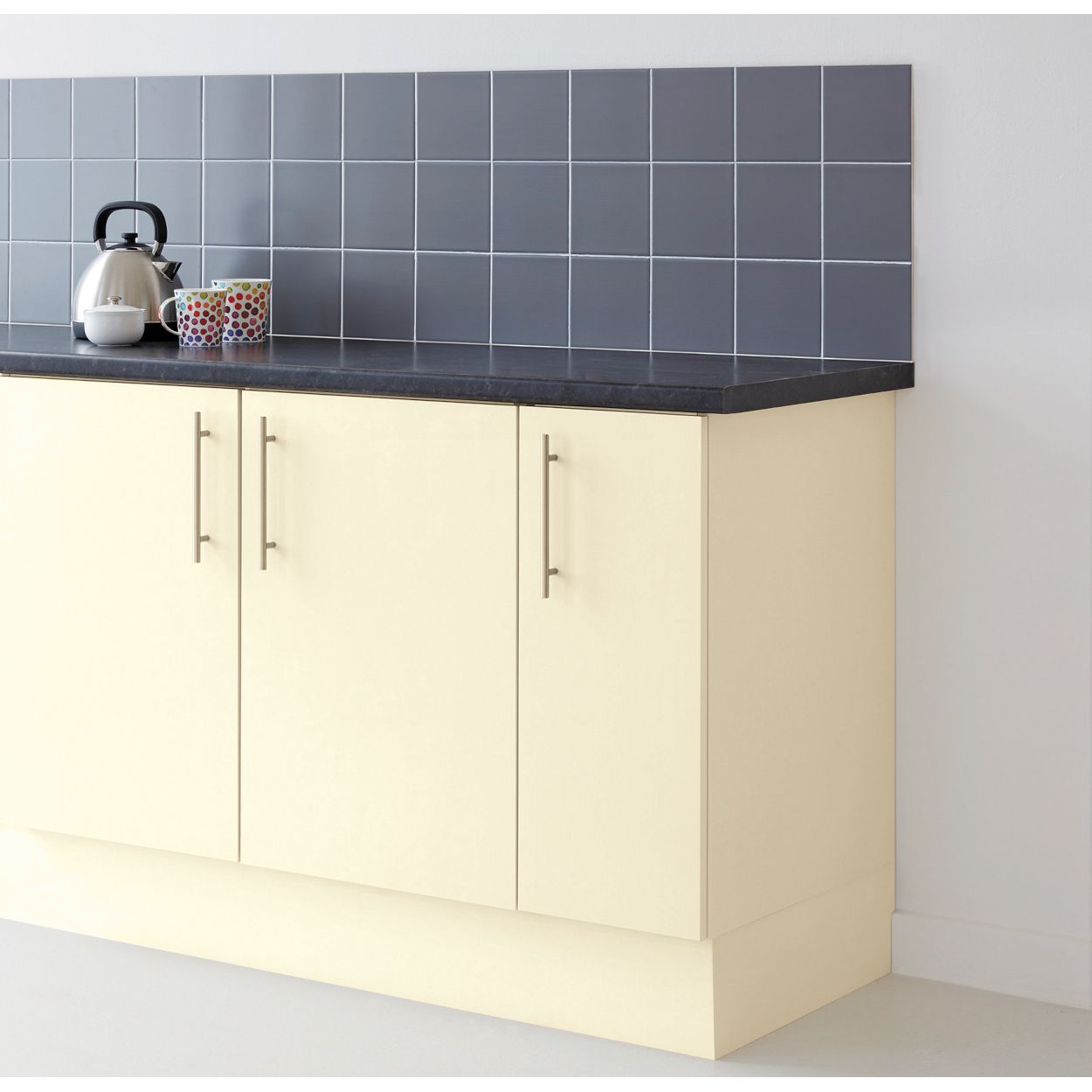 Ronseal One Coat Cupboard Paint Ivory Satin 750Ml