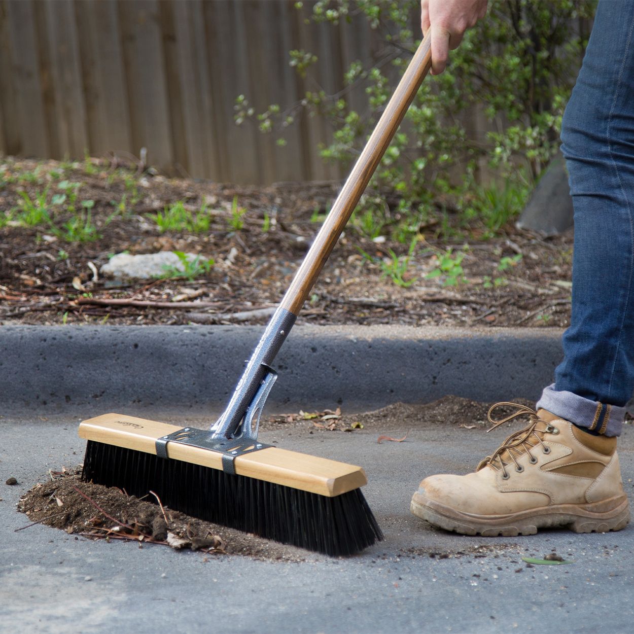Pro Outdoor Brush 600mm