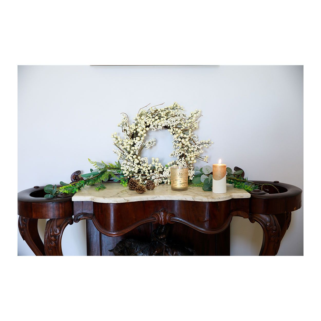 White Berry Wreath 60cm
