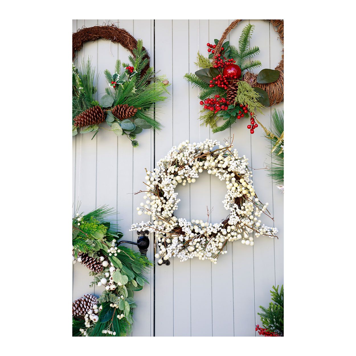 White Berry Wreath 60cm
