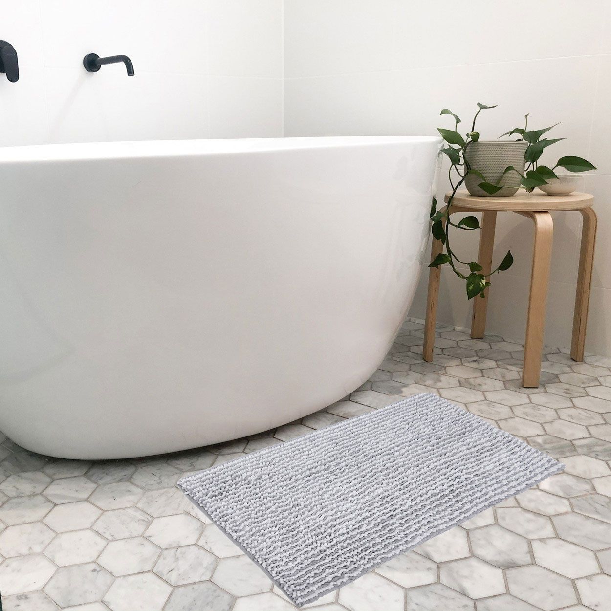 Chenille Two Toned Light Grey Bath Mat