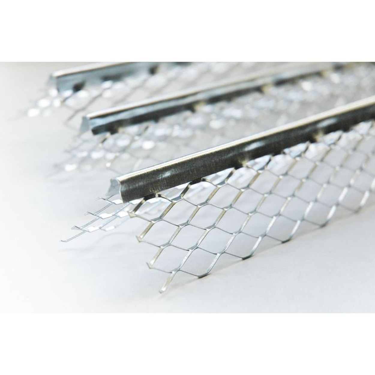 TROJAN ANGLE BEAD FOR PLASTERING 2.4M